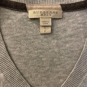 Burberry Brit Men Grey Check Shoulder Vneck